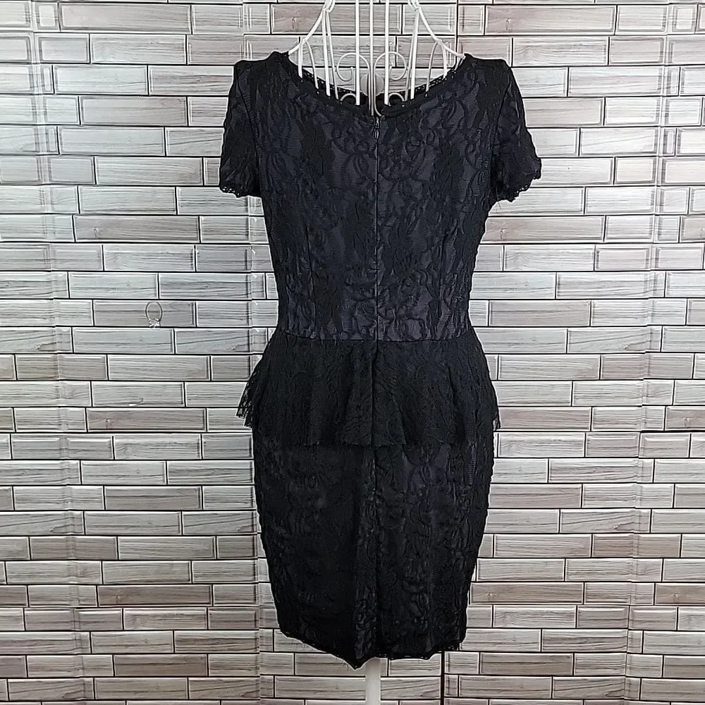 Venus black lace party dress Size 6